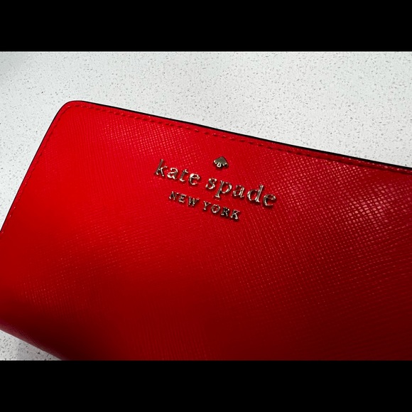 Kate Spade Staci Medium Wallet - Picture 7 of 9